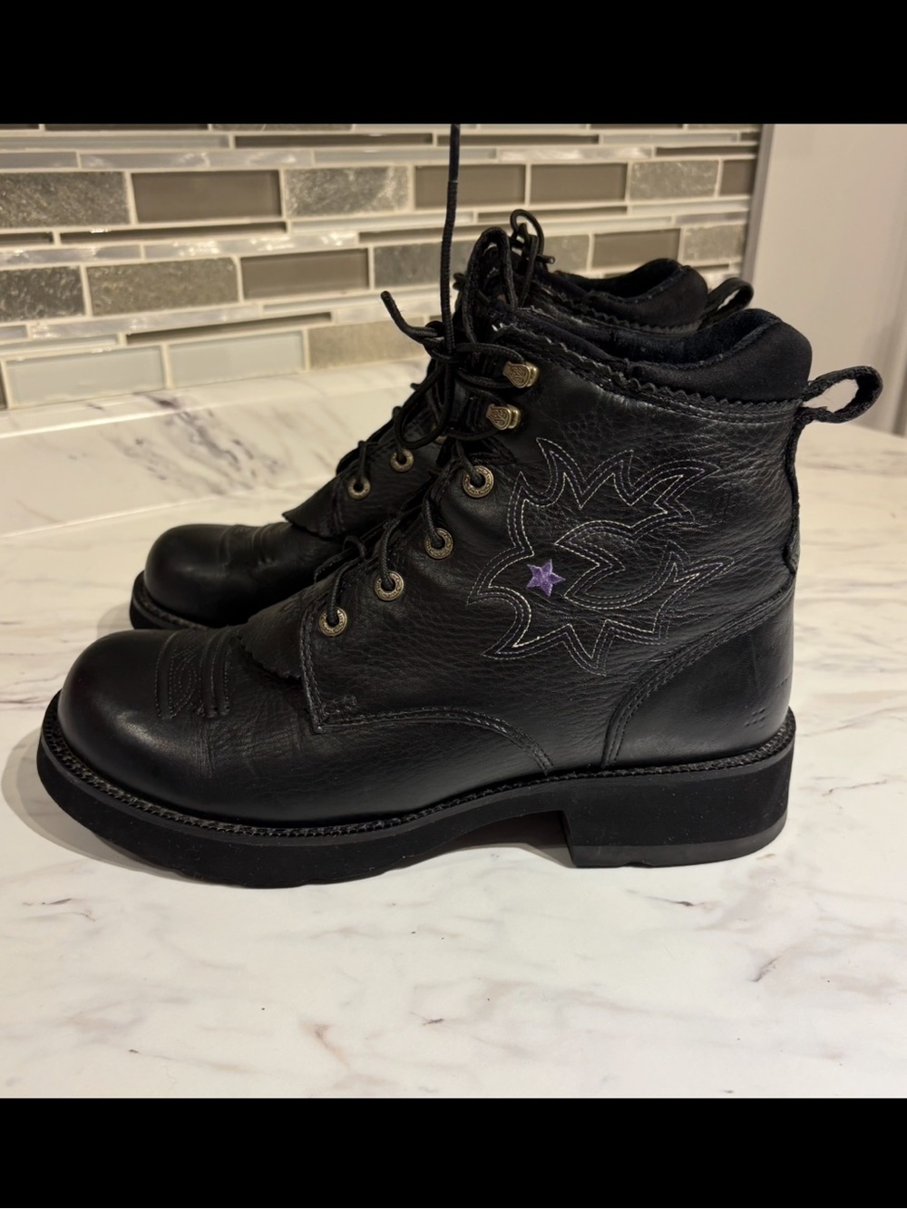 Ariat Leather probably Lacer boots Western Biker motorcycle paddock style boots